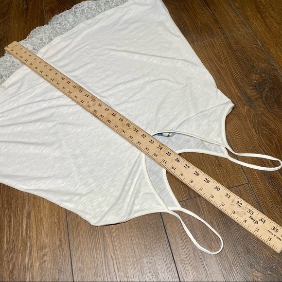 Cecico long lace loose trimmed spaghetti strap cream layering cami - Picture 5 of 8